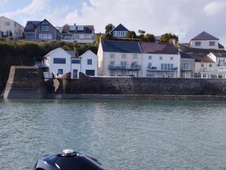 Waterfront Location, Balcony, Sea Views, Free Parking - Pembrokeshire - 7