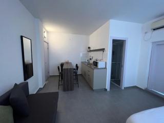Carmel Market Center Apartments TLV studio - 1