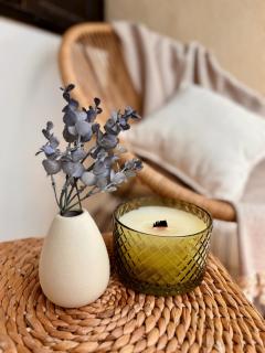 Stylish studio apartment with beautiful terrace near Audi - 1