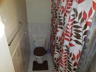 Queste Ochi Town House - Ocho Rios - 5
