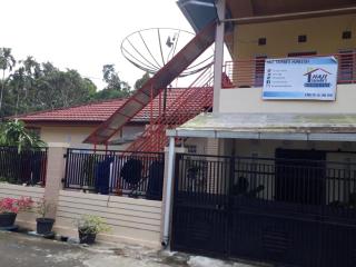 Haji Tasman's Homestay - Bukittinggi - 6