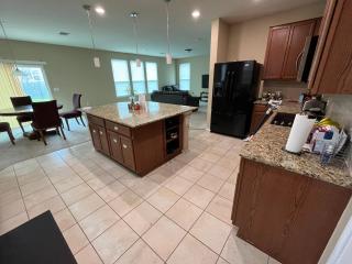 Room With Shared Bath, 20 Mins To Tesla - Austin - 1
