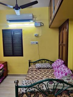 Aadithya home stays - Tiruvannāmalai - 7