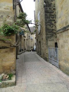 la traverse - Sarlat-la-Canéda - 1