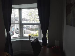 Portsmouth House near Centre 3 Bedrooms - 4