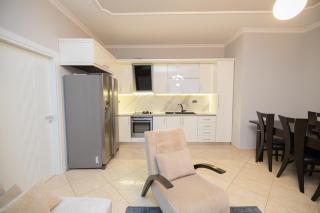 Adams Apartment - Vlorë - 1