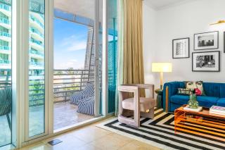 Chasing Waves Stunning Penthouse, Near Ocean Drive - Miami Beach - 4