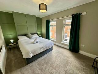 2br Ormeau Central - 0