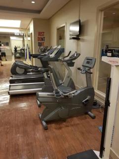 SOHO Condotel near EDSA Shaw MRT SM Megamall Free Pool - Manila - 1