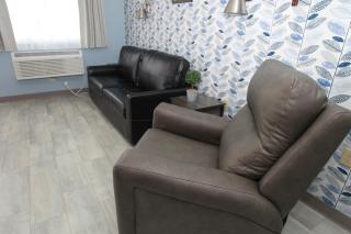 Wolastoq Inn And Suites - 1