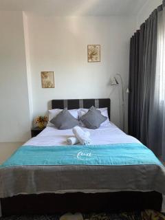 Icon Residence Premium Condo - 3