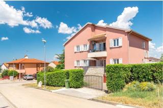 Strandnahe Ferienwohnung Mit Großem Garten - Dajla - 9