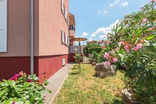 Strandnahe Ferienwohnung Mit Großem Garten - Dajla - 3