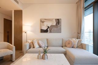 Cozy 2BR Retreat with Panoramic Dubai Creek Views - Dubái - 2