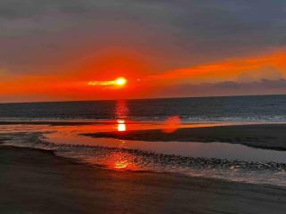 Resort Breeze-2 BR, Pools, Hot Tub, Tennis, Beach - Hilton Head Island - 0