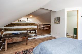 Cottontail Cabin with Hot Tub and wood fired Sauna - Merrickville - 8