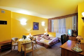 Hotel Restauracja Twist - Krosno - 4