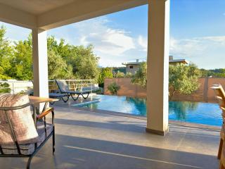 Ultra Geniş Bahçeli Jakuzili Villa - Fethiye - 3