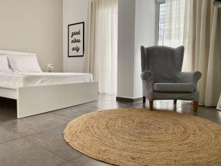 Central, spacious and bright 2-bedroom apartment. - Heraklion - 7