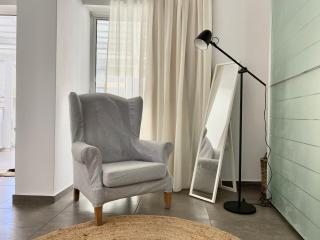 Central, spacious and bright 2-bedroom apartment. - Heraklion - 3