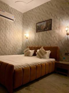 The Ganga Atithi Home Stay - 1