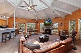 158 - Lazy Bear Lookout - Meredith Lodging - Big Bear Lake - 4