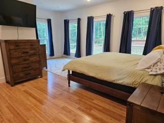 Serenity on The Tims Ford lake - 3