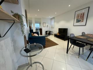 Appartement lumineux 4 pièces refait à neuf aux portes de Paris - Les Lilas - 5