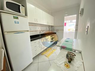 Apartamento no centro da praia com piscina - AP 80 - 1