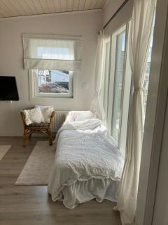 Eget gästhus i västkustpärlan Skärhamn - Skärhamn - 1