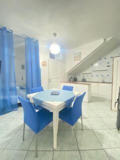Tiffany Holiday Home - Isquia - 9