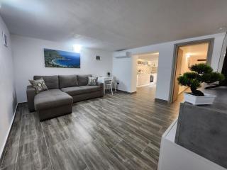 Don Vito's Home, DsG2 Short Lets, 250 mt Metrò - Palermo - 9