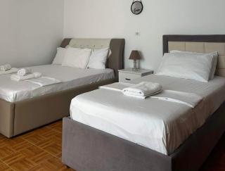 Nardi Guesthouse - Ksamil - 1
