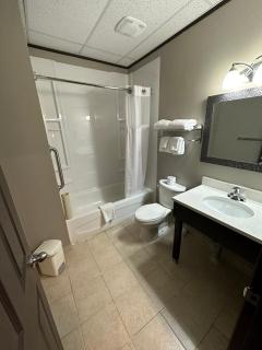 Le Voyageur Inn - Mattawa - 1
