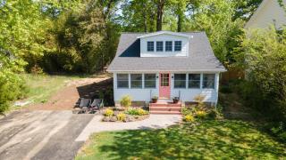 Grandma's Summer House Beverly Beach - 9