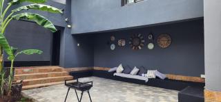 Expansive 5-bedroom house - Hartbeespoort - 9