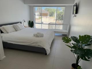 Suzie Q - Spacious 4BR home - 150m to beach - Pet Friendly - Anna Bay - 6