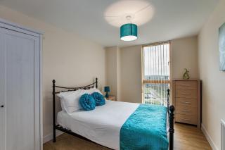 ShortstayMK Vizion apartments, with free superfast wi-fi, parking - Milton Keynes - 5
