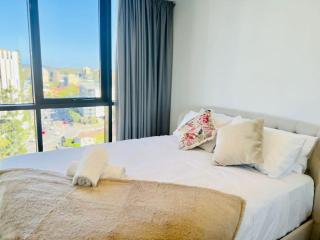 CASSA TOOWONG - Convenient 1B Apt at Central Location with Parking Managed by The Cassa - Brisbane - 6