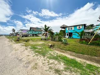 Salty Dog Cottage - Surfside Beach - 8