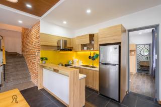 May Stay 4BR Walk to beach - 1