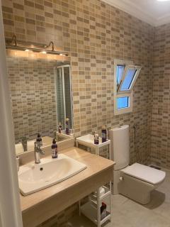 Deluxe Apartment in Heliopolis, Cairo - 4