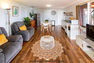 Coota Views Unit - 7