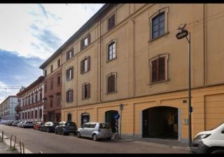 Green quiet in the city center - 4