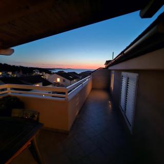 Apartment Kokolo sea view Hvar - 5