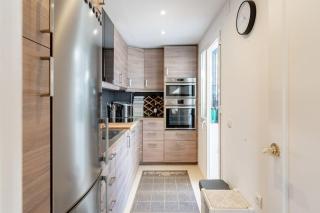 1 bedroom with large roof terrace - 3