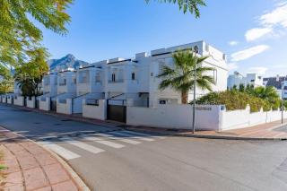 1 bedroom with large roof terrace - 2