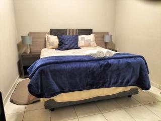 GELET GUESTHOUSE - 1