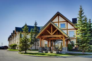 Lakeview Inns & Suites - Okotoks - Okotoks - 0