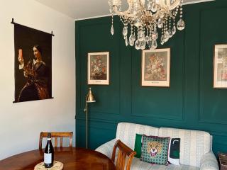 city center 2 bedroom apt - Bergamo - 9